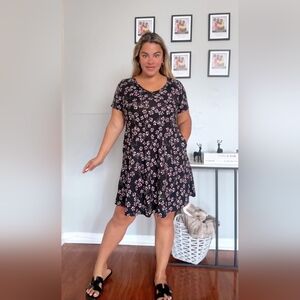 Women's Casual Plus Size Summer Dress with Pockets, V-Neck Short Sleeve T-Shirt